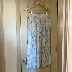 Stonebridge Petites Floral Skirt Women’s Small.  NWT